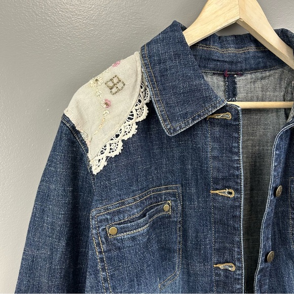 Upcycled Jean Jacket Denver Hayes Size Large - Picture 4 of 10